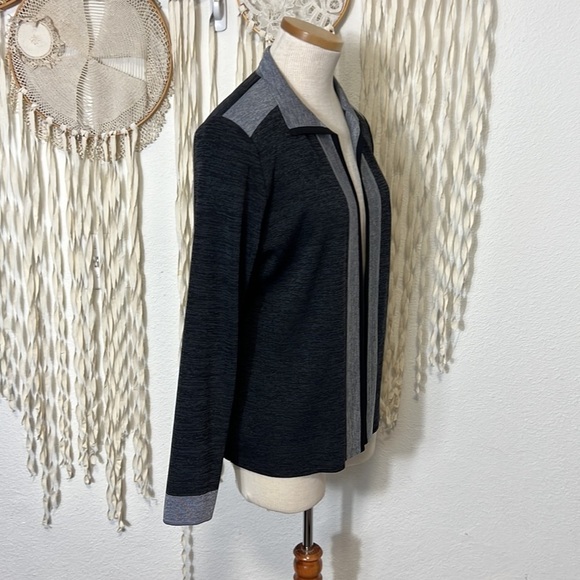 SOLD Misook Two Tone Gray Open Front Cardigan Jacket Small - Picture 2 of 5